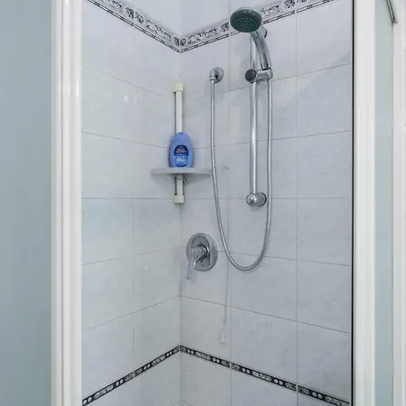 Hotel apartamentowy Kimba