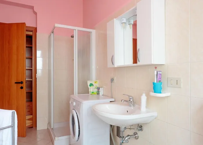 Apartmanhotel Kimba 2*