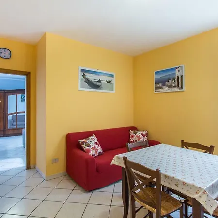 Hotel apartamentowy Kimba 2*