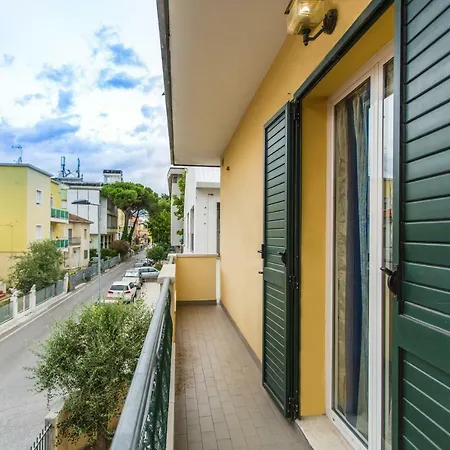 Kimba Hotel apartamentowy Rimini